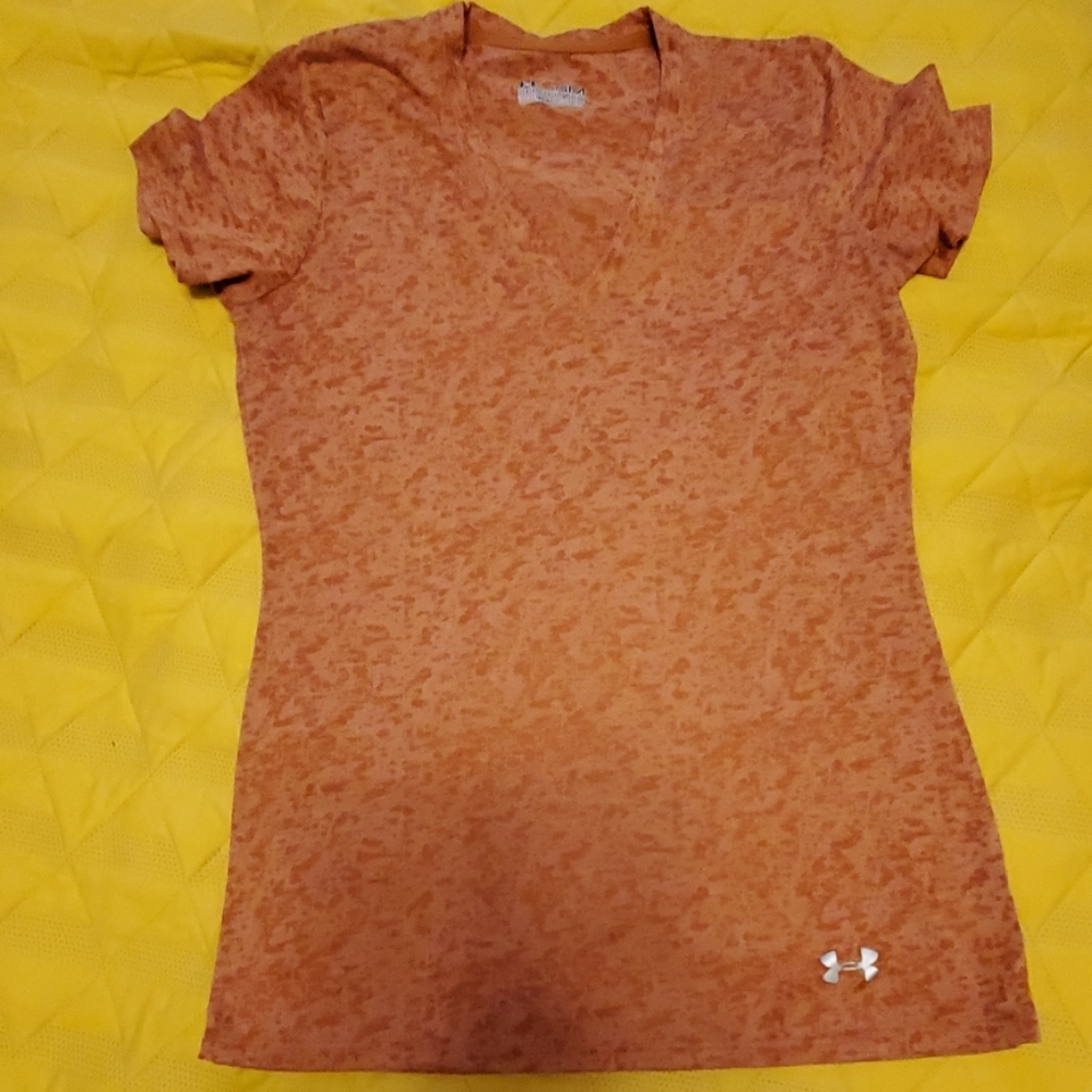 Under armour tee